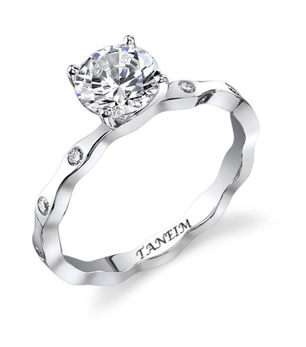 EXCLUSIVE DIAMOND ENGAGEMENT RING 